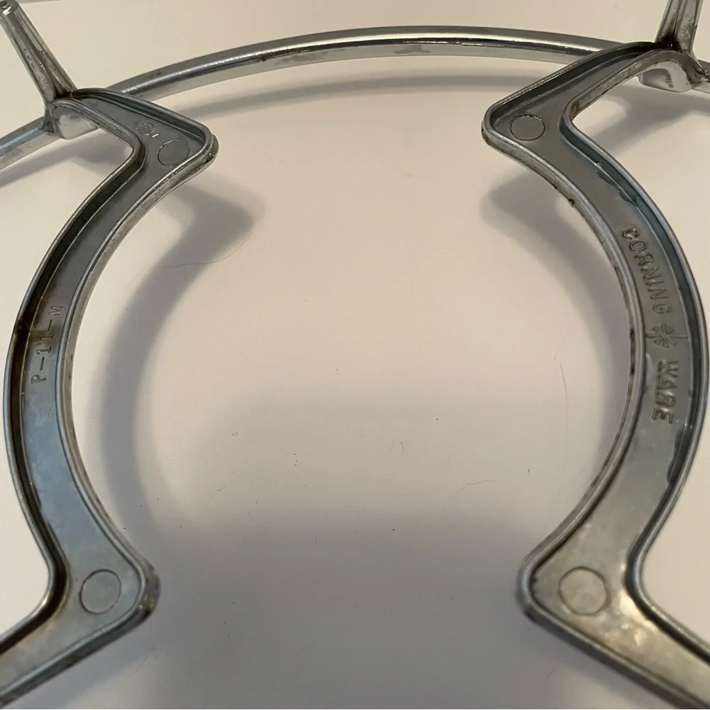 Corning Ware Metal Casserole Serving‎ Trivet P-11-M-1